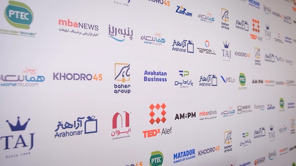 شرکتکنندگان در رویداد TEDxOmid