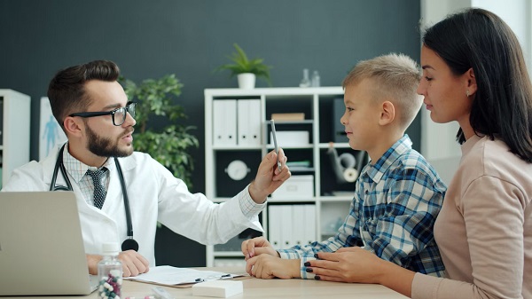 نقش پزشکان در ساخت اعتبار برندهای حوزه سلامت
